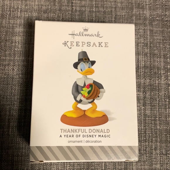 Hallmark Keepsake - Disney Thankful Donald - Picture 1 of 4